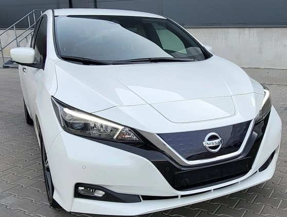 Nissan Leaf cena 71900 przebieg: 54000, rok produkcji 2019 z Limanowa małe 742